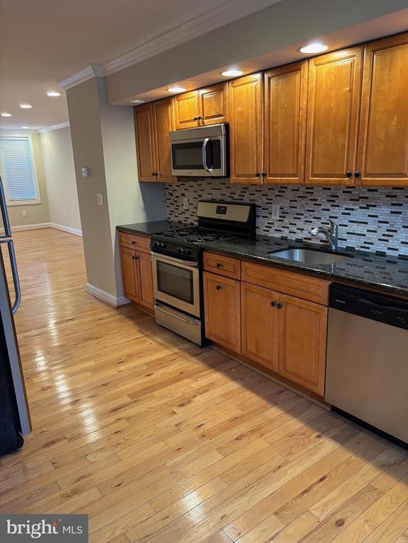 Foto del edificio - 1130 Watkins St