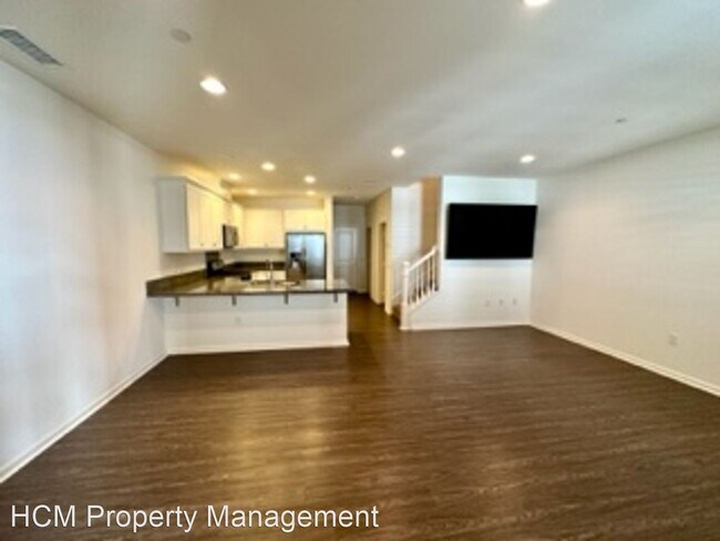 Building Photo - 3 br, 2.5 bath House - 1403 El Paseo