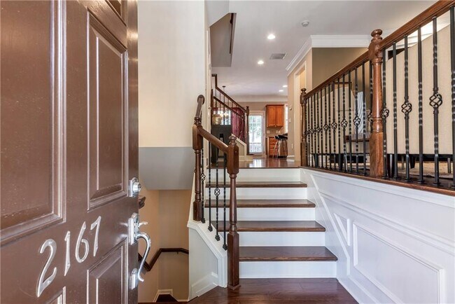 Foto del edificio - 2167 Weldonberry Dr