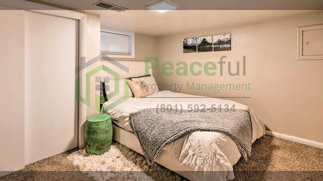 Foto del edificio - 256 E 700 S