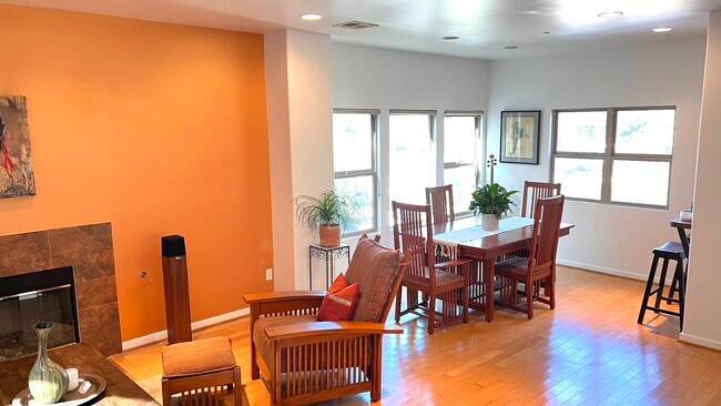 Dining room - 1503 Nolden St
