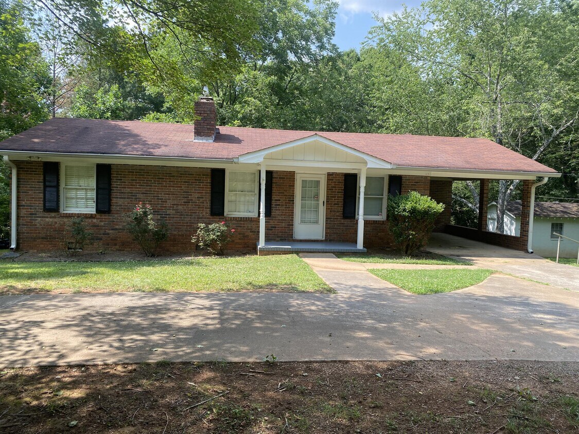 Foto principal - 1469 Chulio Rd SE
