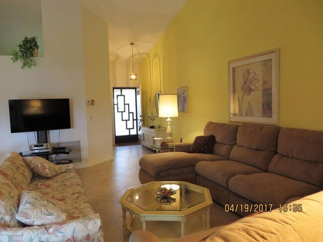 Foto del edificio - 5839 Parkwalk Cir W