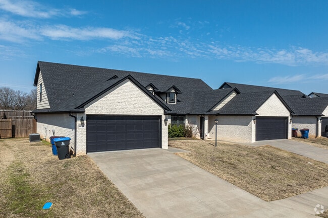 Foto del edificio - Haven at Chaffee Crossing