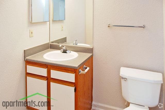 Bathroom - 89 East