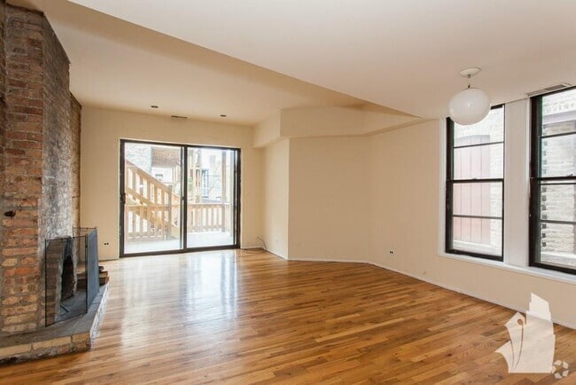 Building Photo - 2904 N Broadway