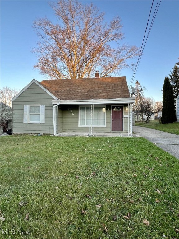 635 N Hazelwood Ave Youngstown, OH 44509 – photo 1