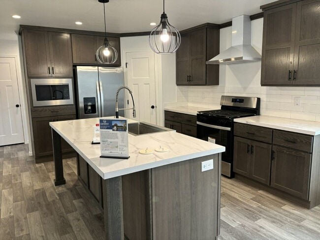 Building Photo - 490 Cimarron