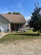 Building Photo - 1010 Orchard Dr