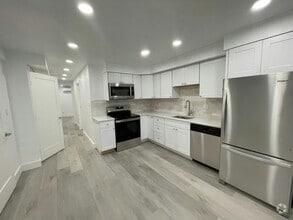Building Photo - 3025 11th St NW