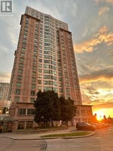 Building Photo - 18-2118 Lee Centre Dr