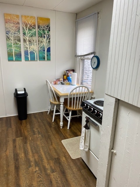 Building Photo - 1139 State St