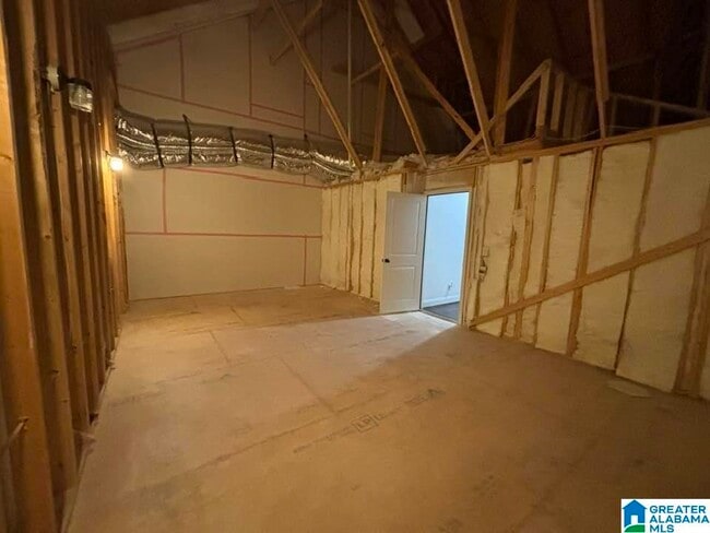 Building Photo - 4020 Lennox Rd