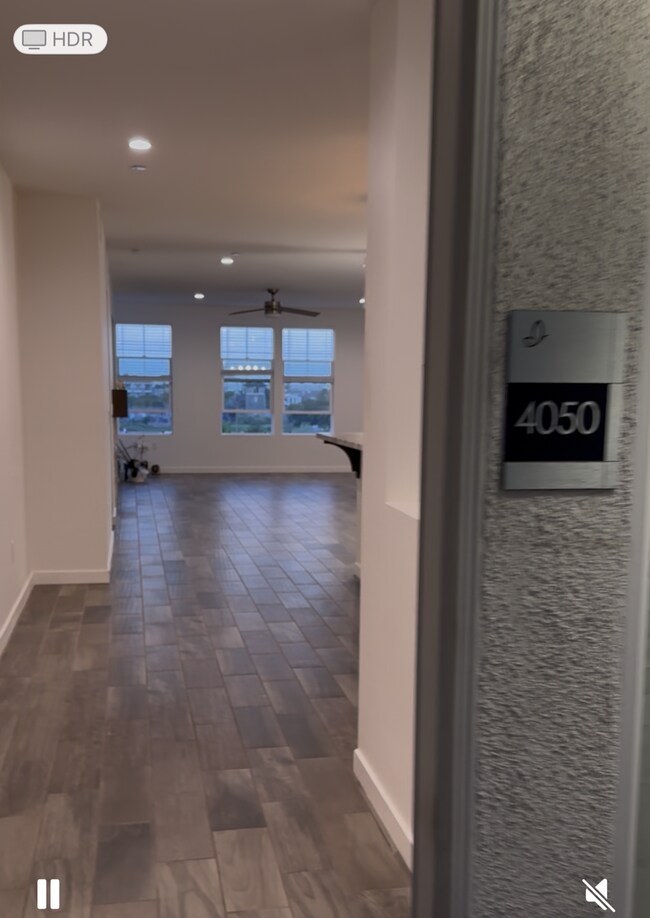 Building Photo - 4050 Tradewinds Dr