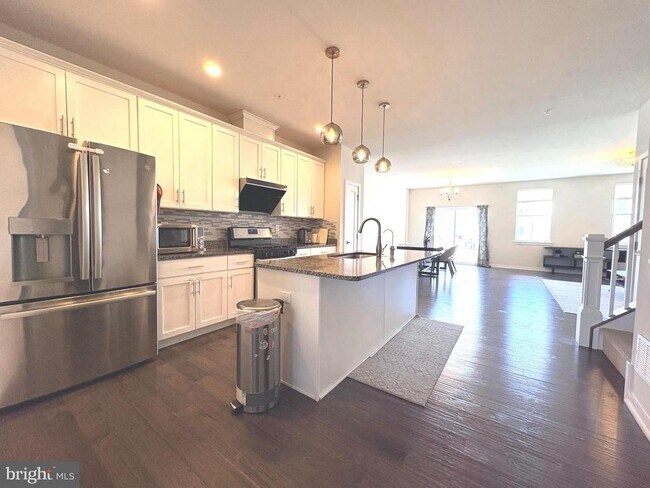 Foto del edificio - 113 Wynstone Ct