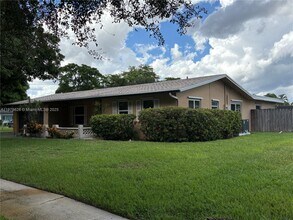 Building Photo - 6341 SW 5th St