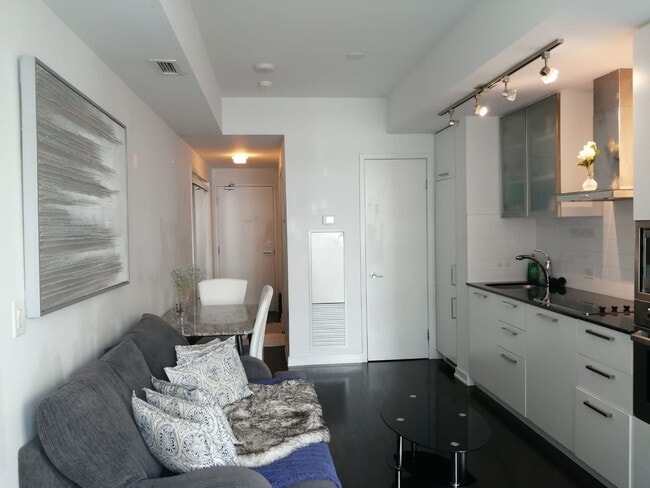 Photo du bâtiment - 12 York St