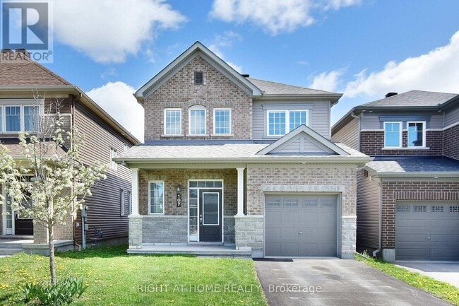 Building Photo - 107 Westover Cres