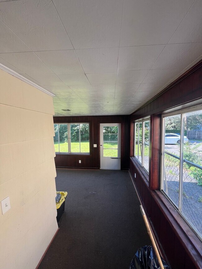 Foto del edificio - 3 Bed Single Family Home Available - Close to Rochester General