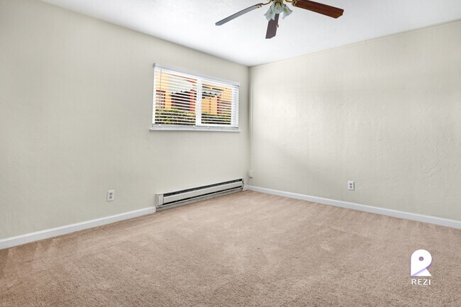 Foto del edificio - 420 S 3rd St