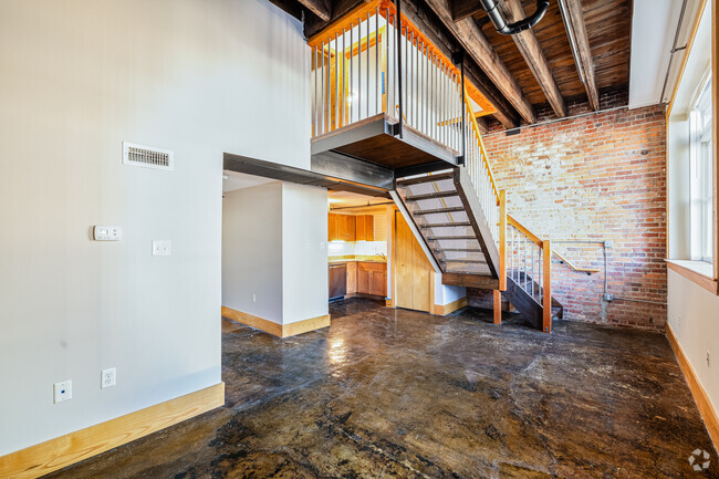 Building Photo - The Lofts at 1723