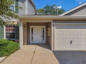 Building Photo - 1187 N Red Oak Cir