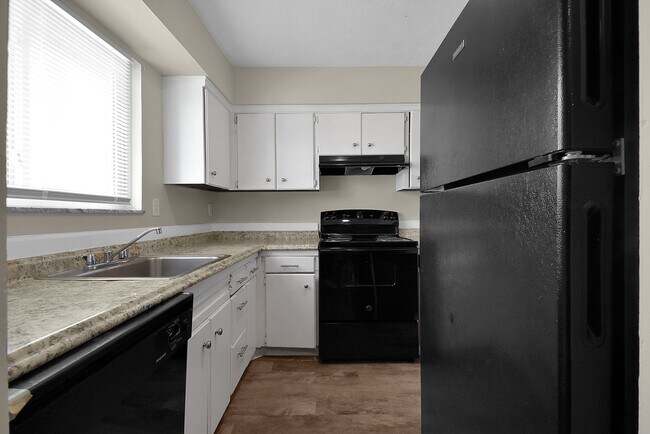 Foto del edificio - 2407 Belcher Dr