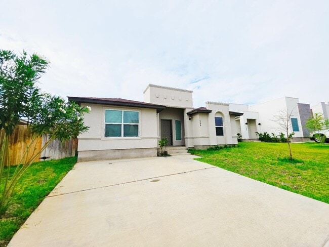 Building Photo - 2206 Durazno Ct