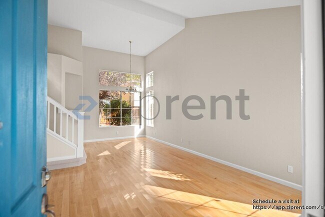 Foto del edificio - 514 Issac Ct