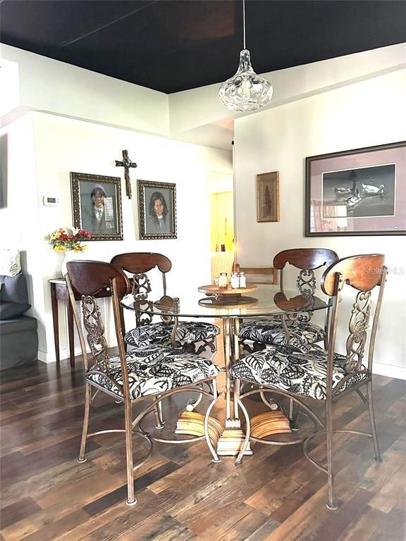 Foto del edificio - 6456 Presidential Cir