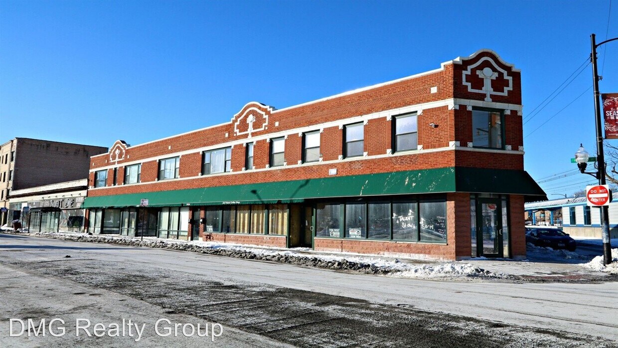 Foto principal - 2920 E 79th St
