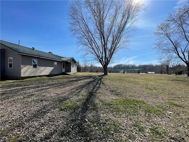 Photo - 225 Bright St House