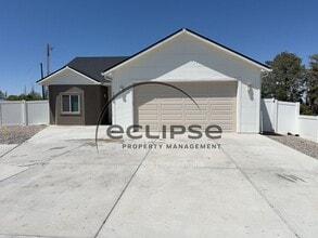 Building Photo - 149 Buena Vista Dr