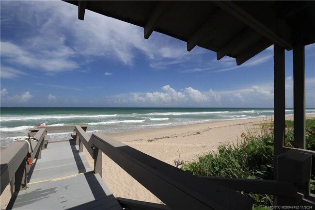 Foto del edificio - 7380 S Ocean Dr