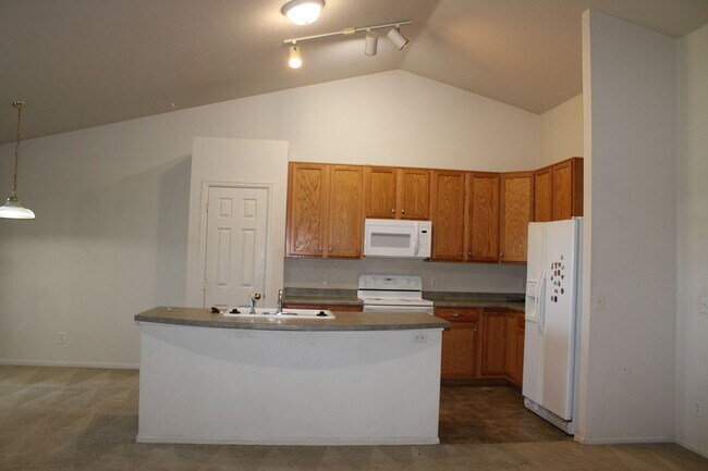 Foto del edificio - 1921 Falcon Ridge Drive, Fort Collins