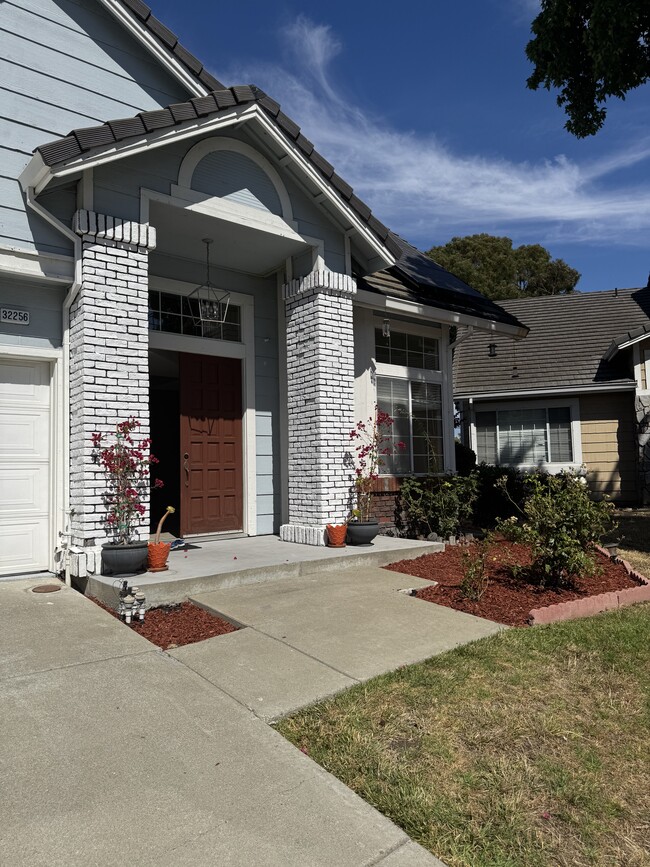 Building Photo - 32256 Ashley Way