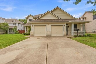 Building Photo - 2920 Thrushwood Dr