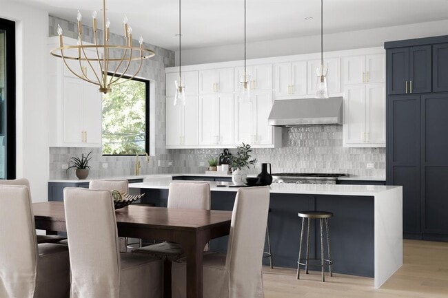 Foto del edificio - 3204 Westhill Dr