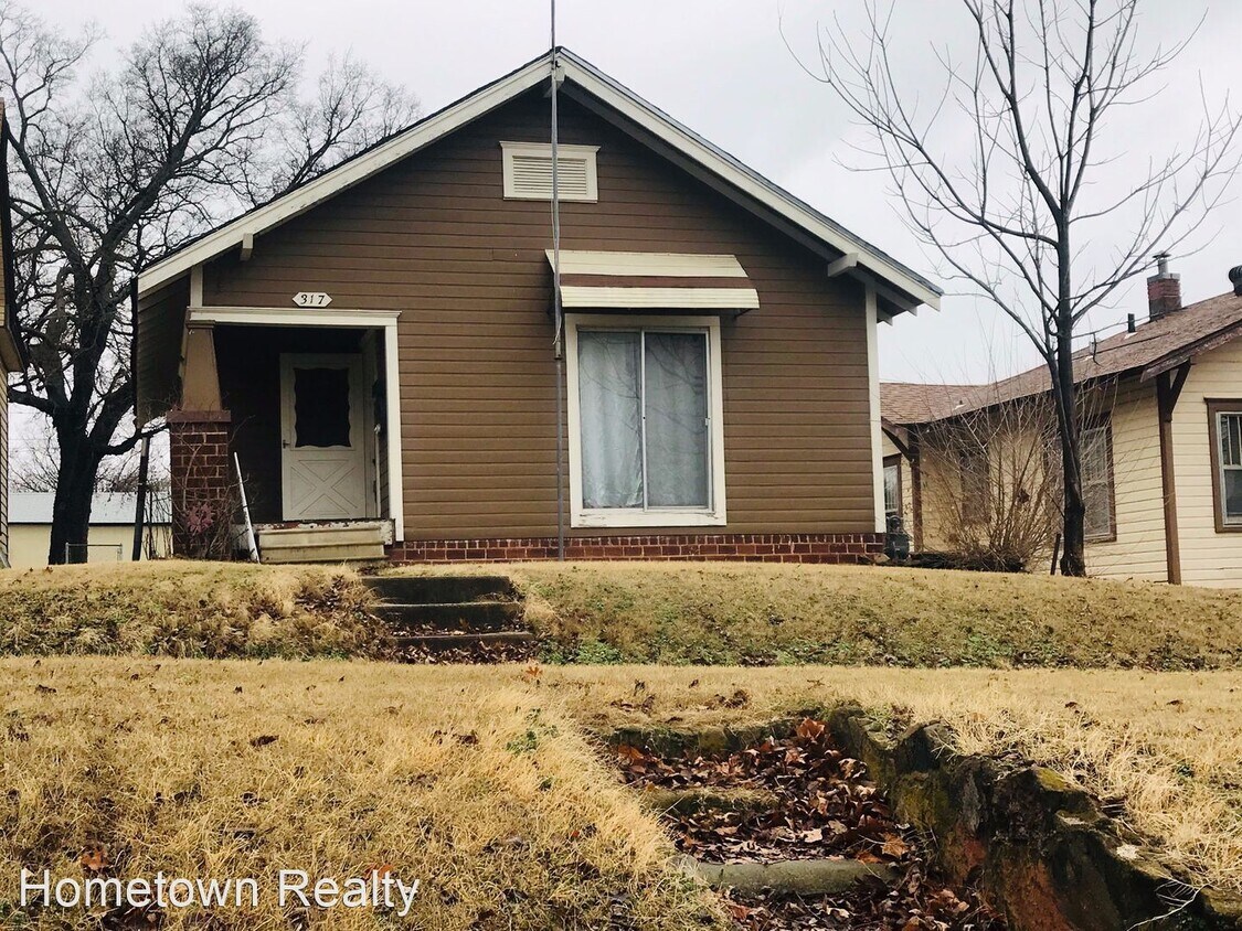 Primary Photo - 2 br, 1 bath House - 317 N 14th Street