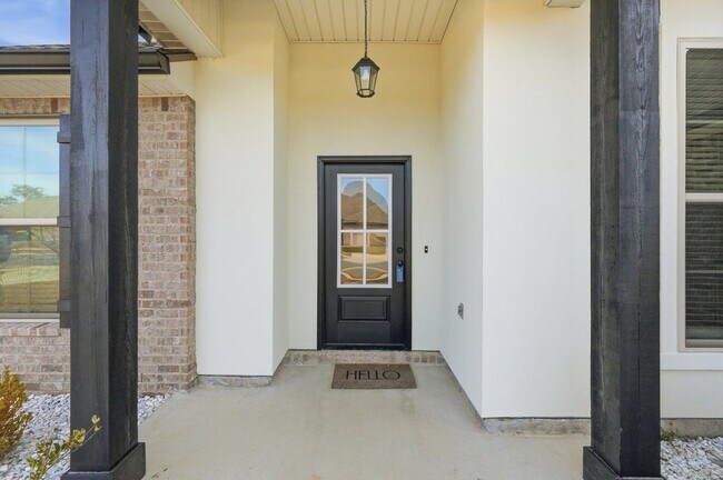Foto del edificio - 4631 Jayhawk Dr