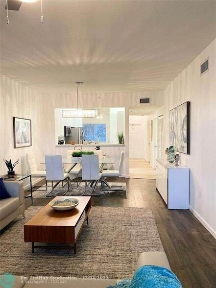 Photo - 7755 Yardley Dr Apartment