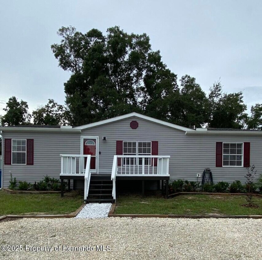 Foto principal - 6432 Finance Ave