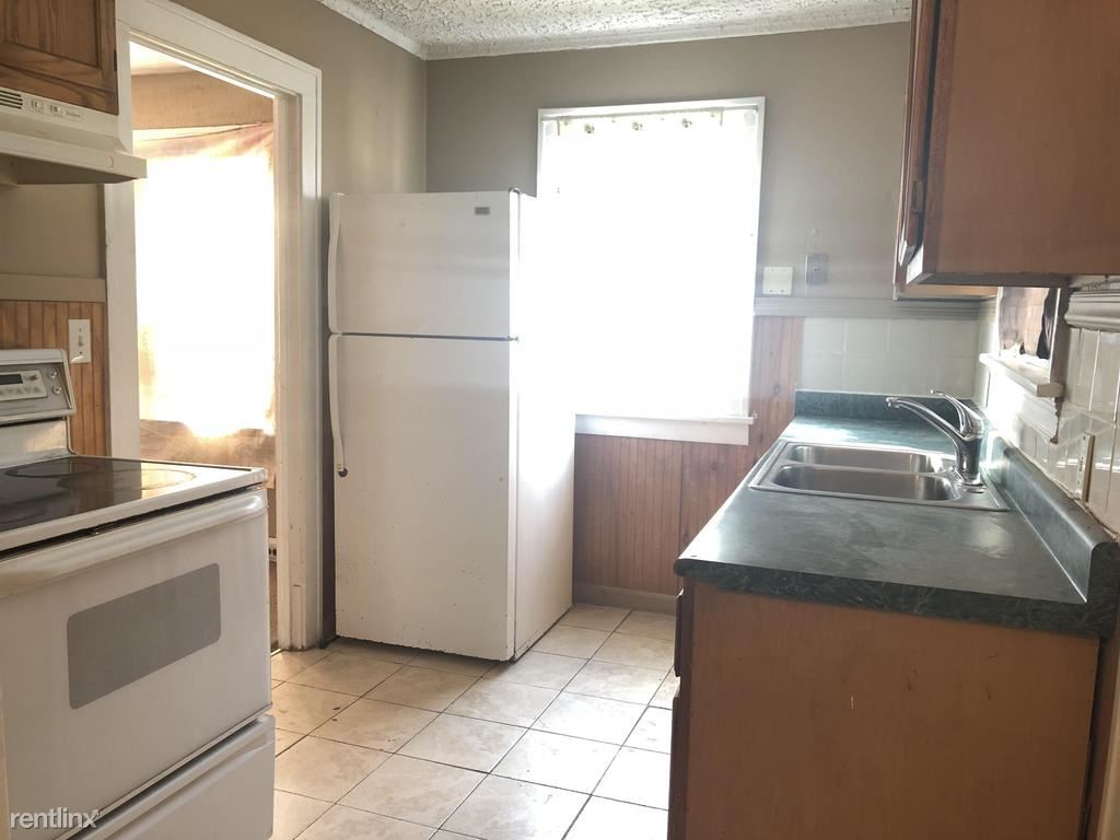 Primary Photo - 5520 Grasmere Ave