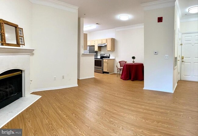 Foto del edificio - 1580 Spring Gate Dr.