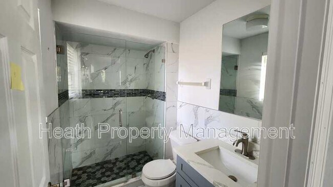 Foto del edificio - 2205 Calexico Way S