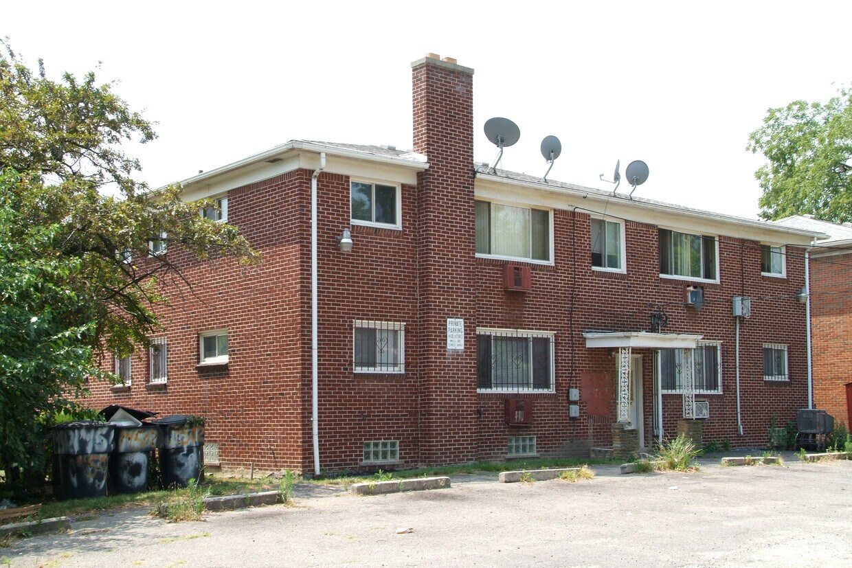 14500 Tireman St, Detroit, MI 48228 Apartments in Detroit, MI