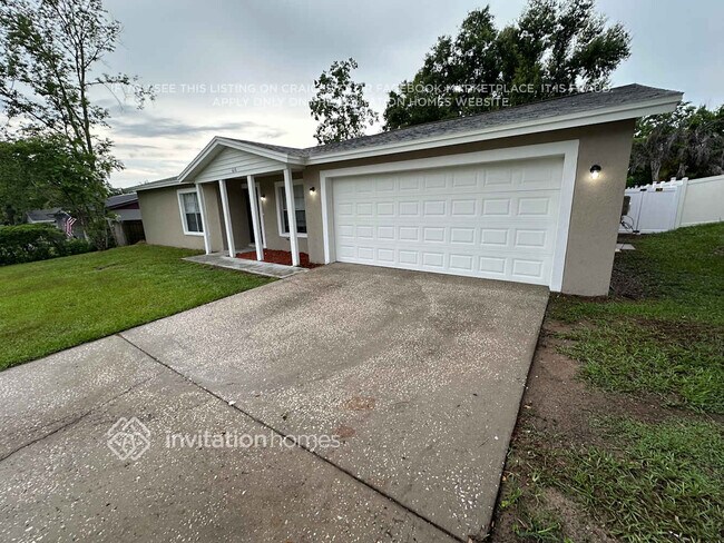 Foto del edificio - 608 Valley Hill Dr