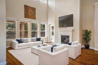 Building Photo - 5809 Viejo Dr