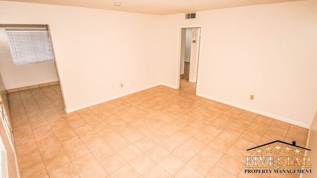 Foto del edificio - 2700 Ashe Rd