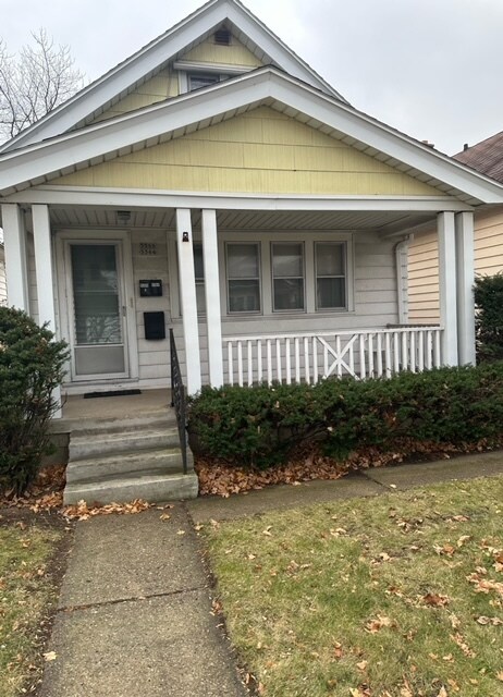 Building Photo - 5564 N 40th St